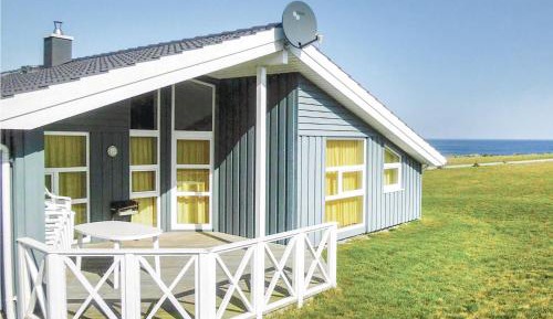 Four-Bedroom Holiday Home