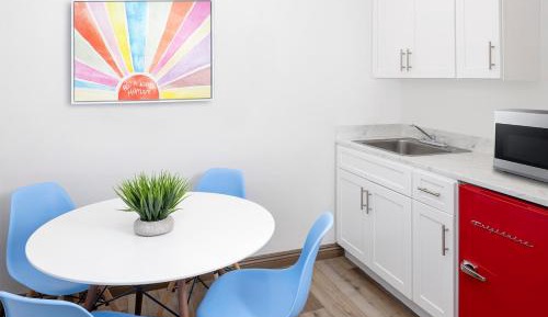 Queen Room with Kitchenette