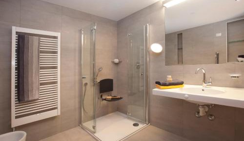 One-Bedroom Apartment (2 Adults)