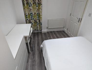 Double Room with Shared Bathroom