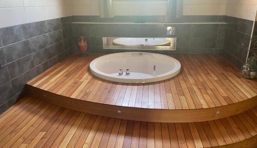 Double Room with Spa Bath