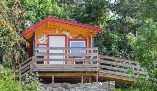 One-Bedroom Holiday Home