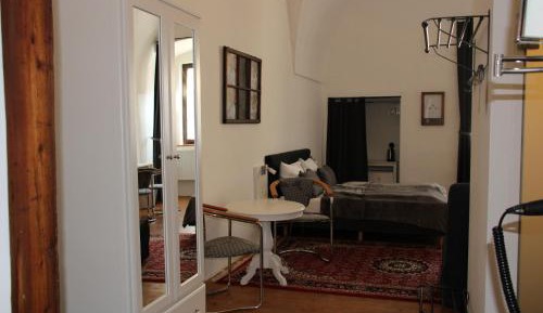 Large Double Room