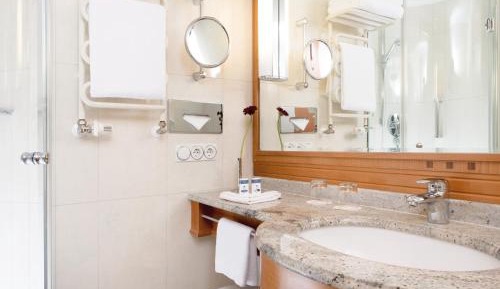 Double Room - Land Side