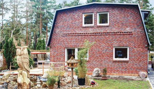 Four-Bedroom Holiday Home