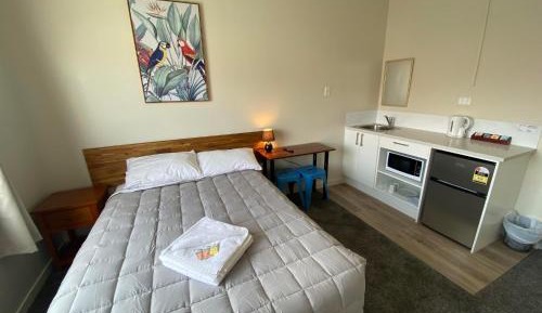 Standard Double Room with Shared Bathroom