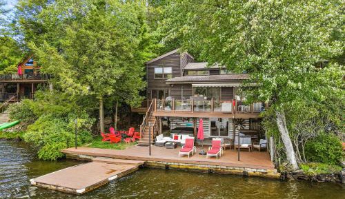 Four bedroom holiday home 