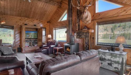 One-Bedroom Holiday Home
