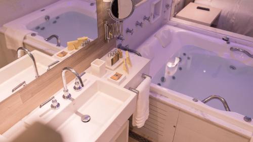 Suite with Sea View