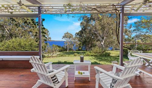 Five-Bedroom Holiday Home