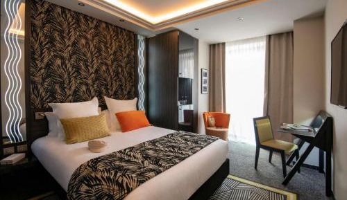 Deluxe Double Room with Balcony