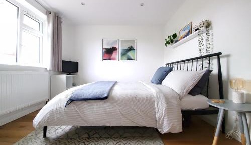 One-Bedroom House