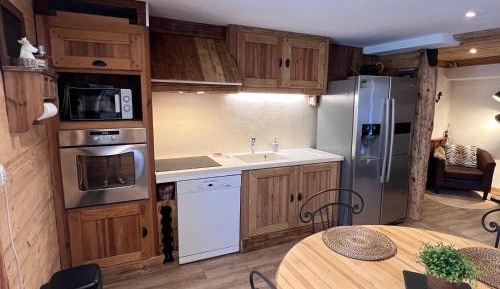 Five-Bedroom Apartment