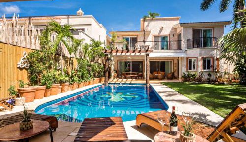 Deluxe Villa