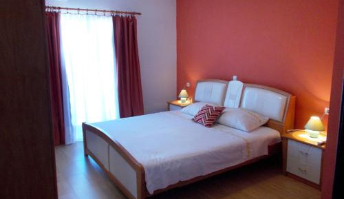 Two-Bedroom Apartment with Terrace and Sea View