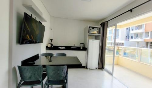 Deluxe Studio