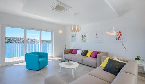 Villa with Sea View