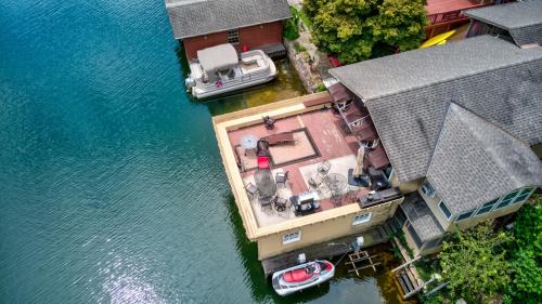 Four bedroom holiday home 