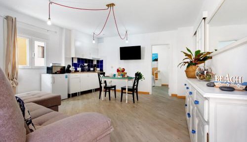 Superior One-Bedroom Apartment
