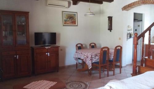 Four-Bedroom Holiday Home