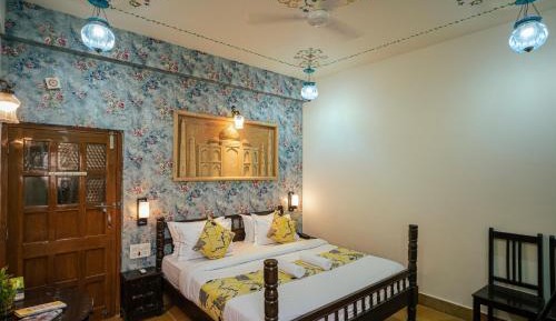 King Room with Balcony