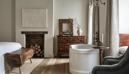 Superior King Room