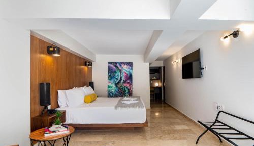 Junior Suite with Balcony