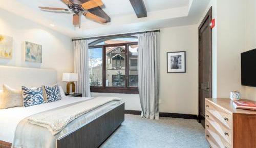 One Bedroom Standard Residence