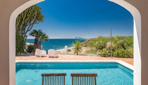 Deluxe Villa