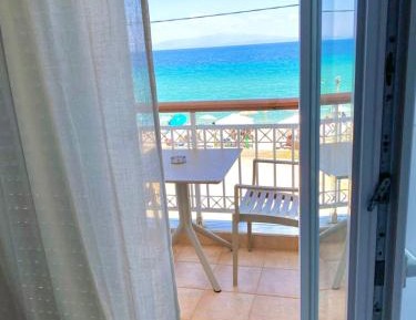 Studio with Sea View