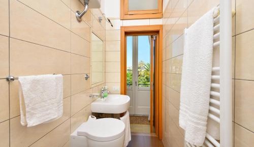 Triple Room with Sea View