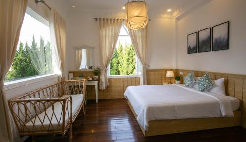 Double Room with Mountain View