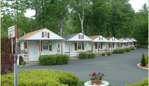 Queen Cabin
