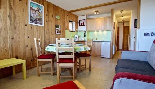 Apartment (4 Adults)