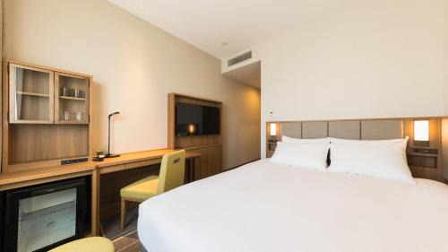 Double Room (1 adult) - Non-Smoking
