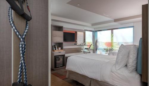 Standard Double Room with Two Double Beds