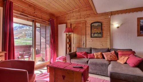 Apartment (6 Adults)