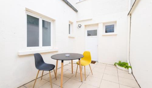 Apartment 2A