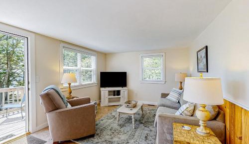 One Bedroom Apartment