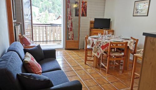 Apartment (4 Adults)