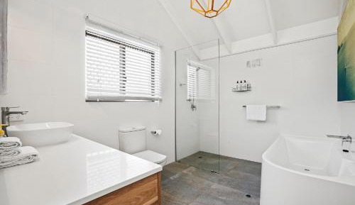 Terrace 2 - Three Bedroom Ocean Deluxe