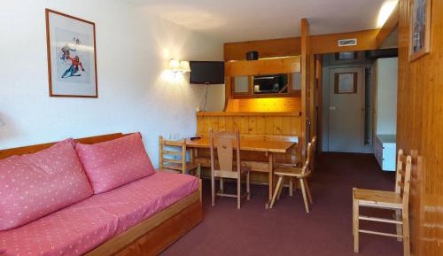 Apartment (6 Adults)