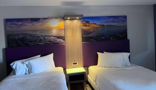 Superior Queen Room with Two Queen Beds - Non-Smoking