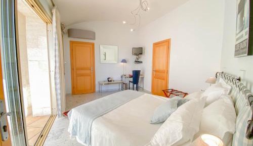 Double Room with Terrace