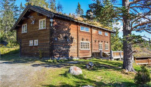 Four-Bedroom Holiday Home
