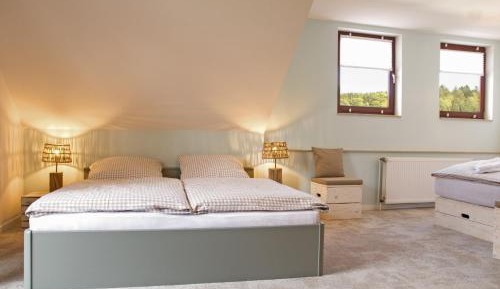 Triple Room with Private Bathroom