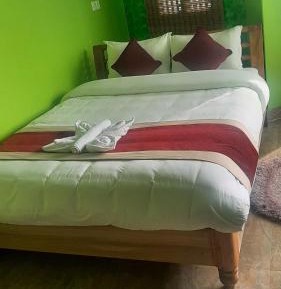 Queen Room with Balcony