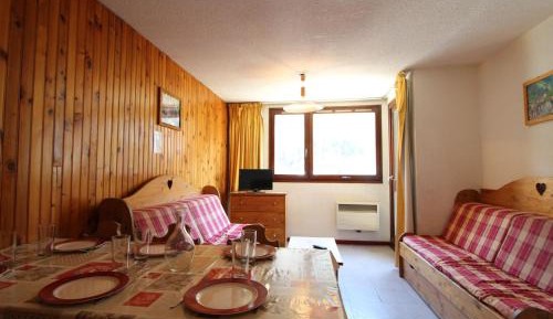 Apartment (7 Adults)