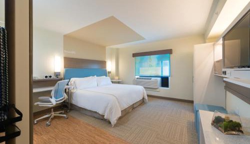 Standard Room with Two Double Beds - Communications Accessible