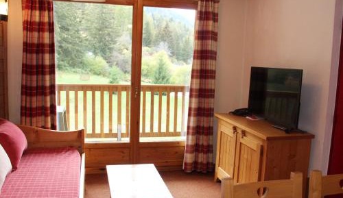 Apartment (6 Adults)
